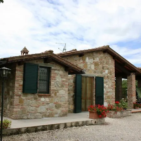 I Bertoni Sleeps 8 Pool Wifi *
