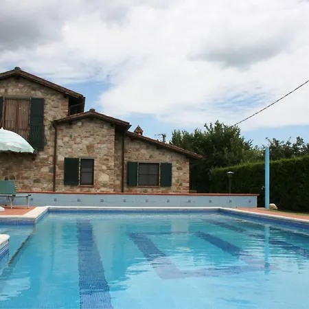 I Bertoni Sleeps 8 Pool Wifi וילה