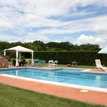 I Bertoni Sleeps 8 Pool Wifi *